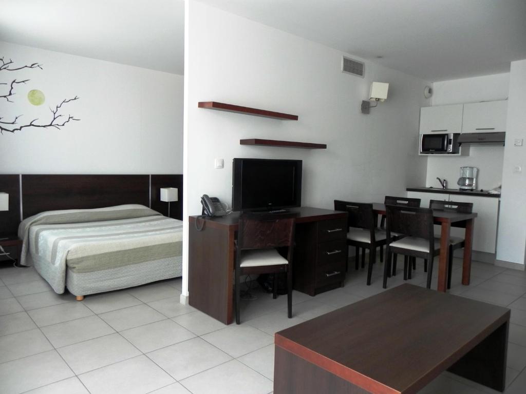 Residence Services Calypso Calanques Plage Марсель Номер фото