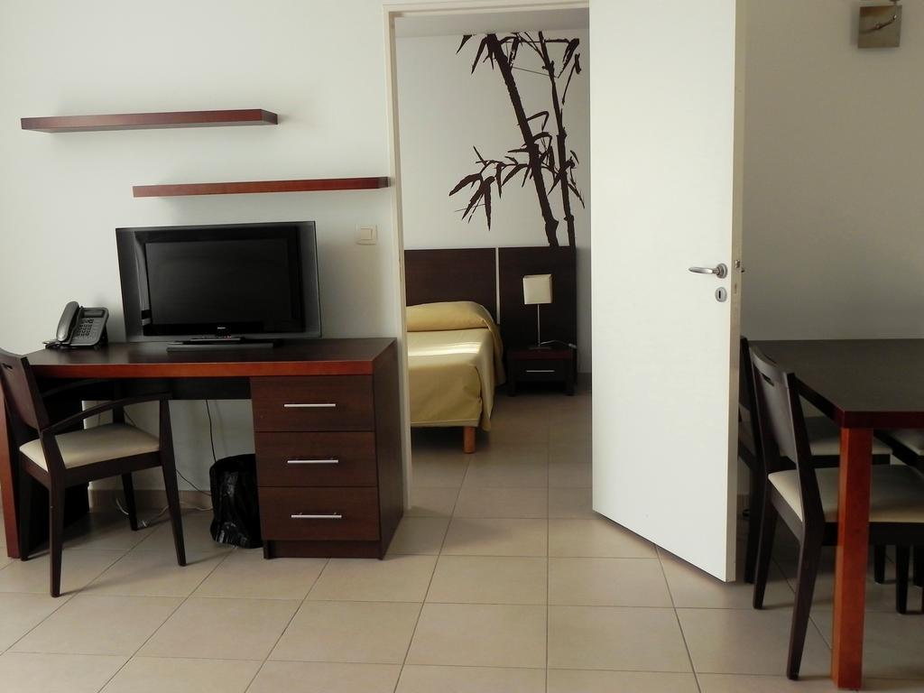 Residence Services Calypso Calanques Plage Марсель Номер фото