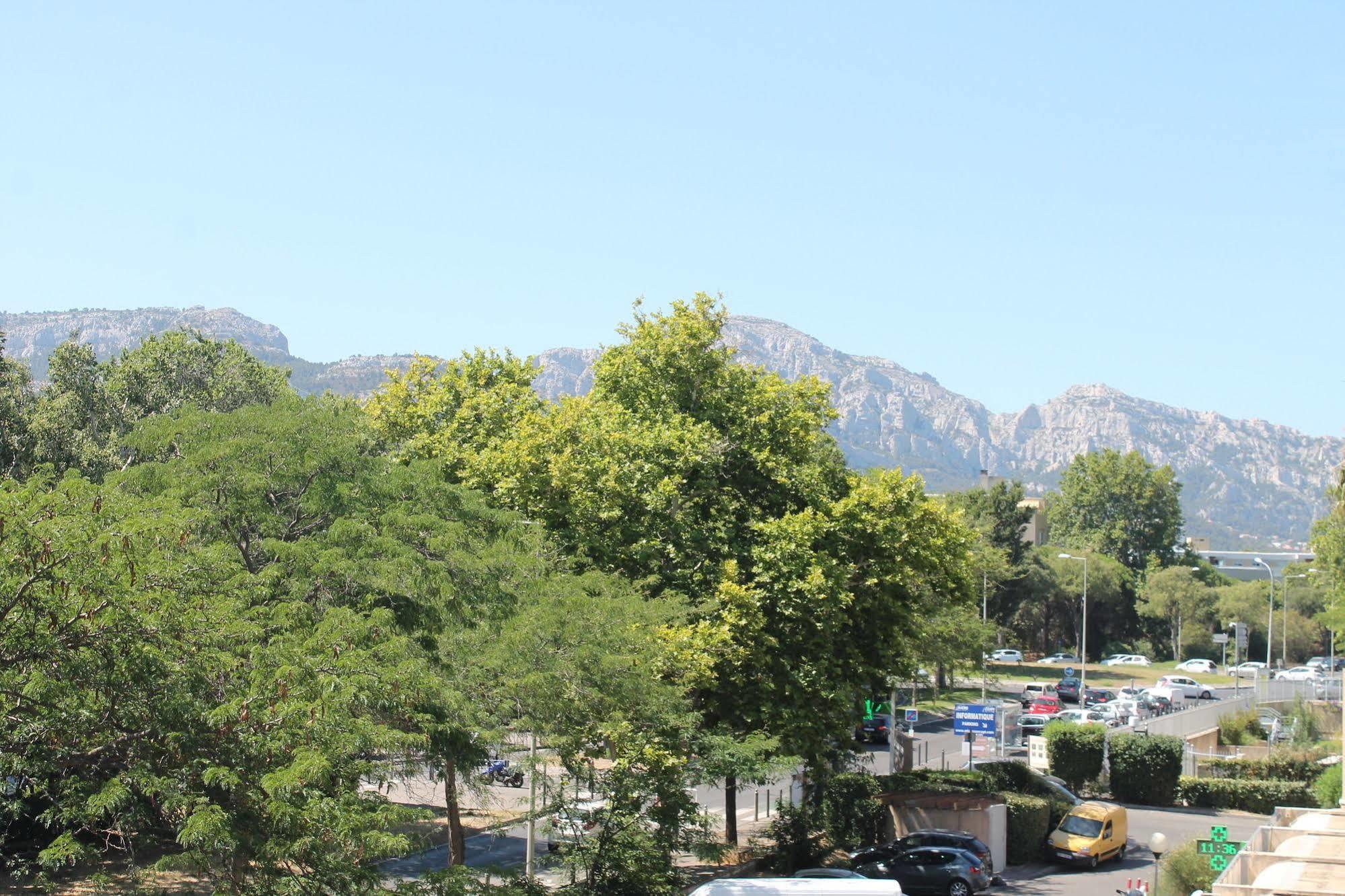 Residence Services Calypso Calanques Plage Марсель Екстер'єр фото