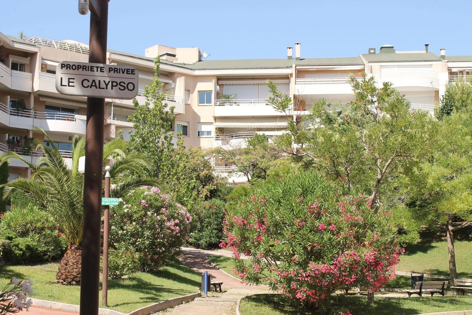 Residence Services Calypso Calanques Plage Марсель Екстер'єр фото